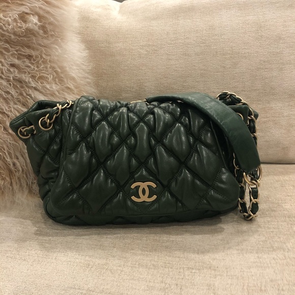 chanel bubble bag